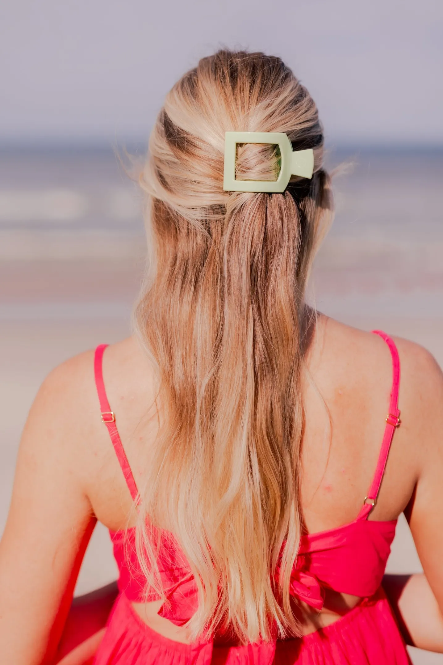 Aloe, There! Small Flat Square Hair Clip