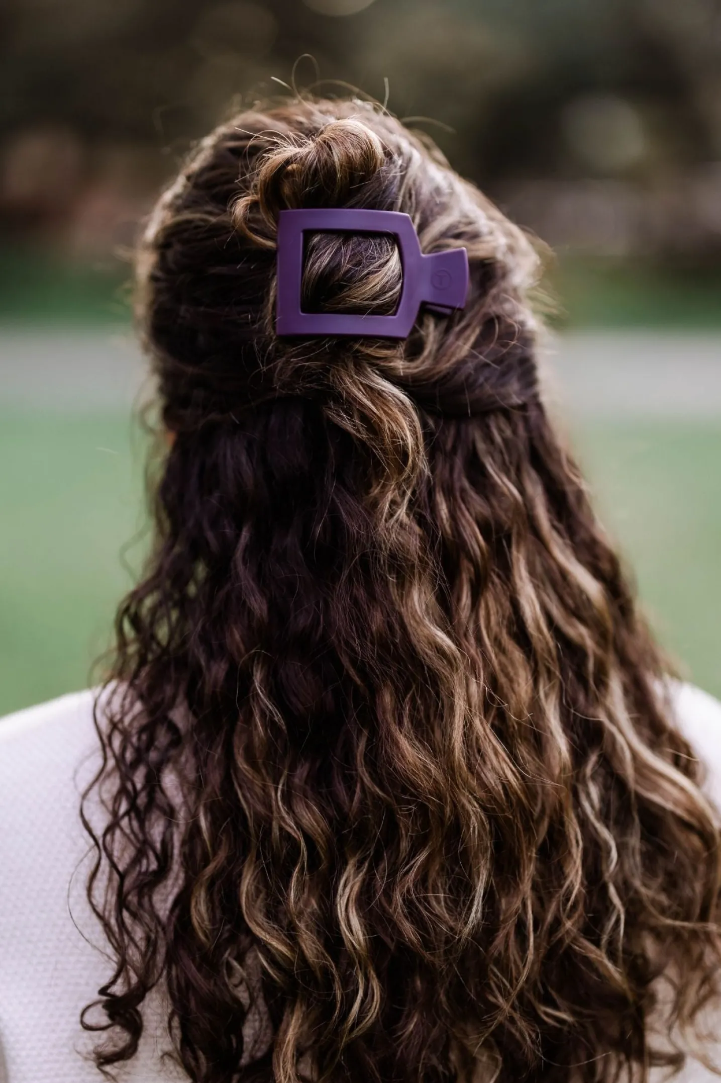 Burgundy Bliss Small Flat Square Hair Clip