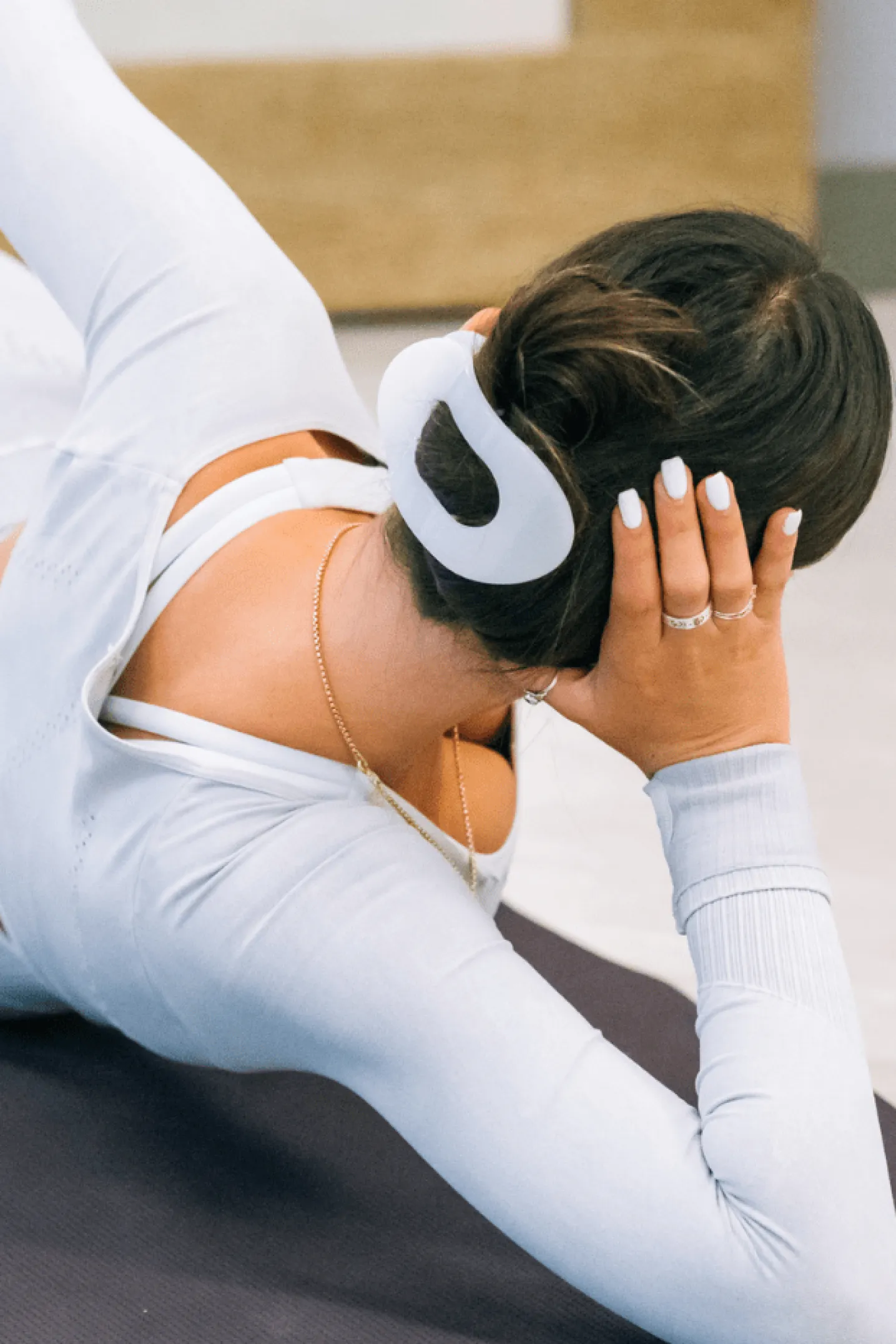 Coconut White Large Flat Round Hair Clip