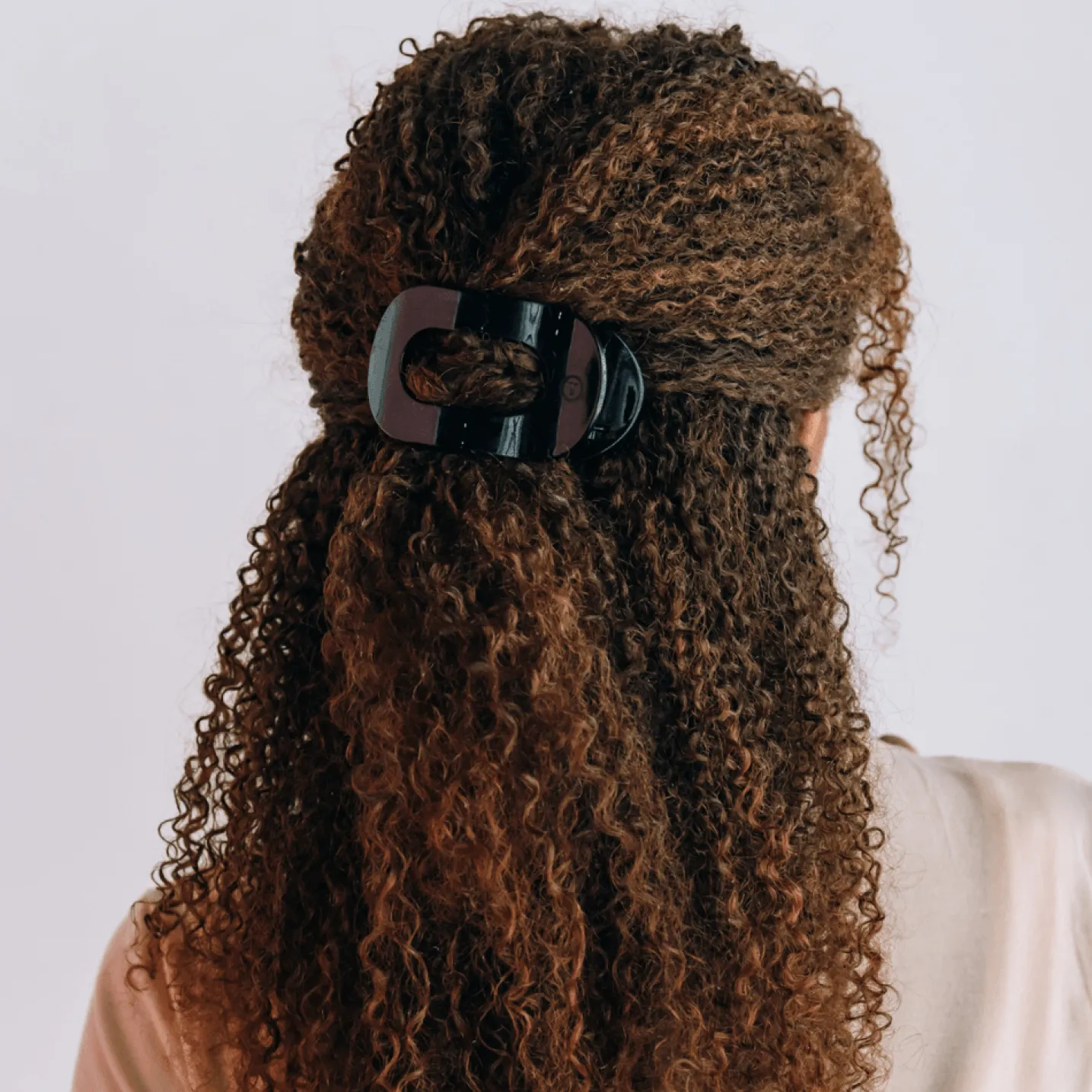 Jet Black Medium Flat Round Hair Clip