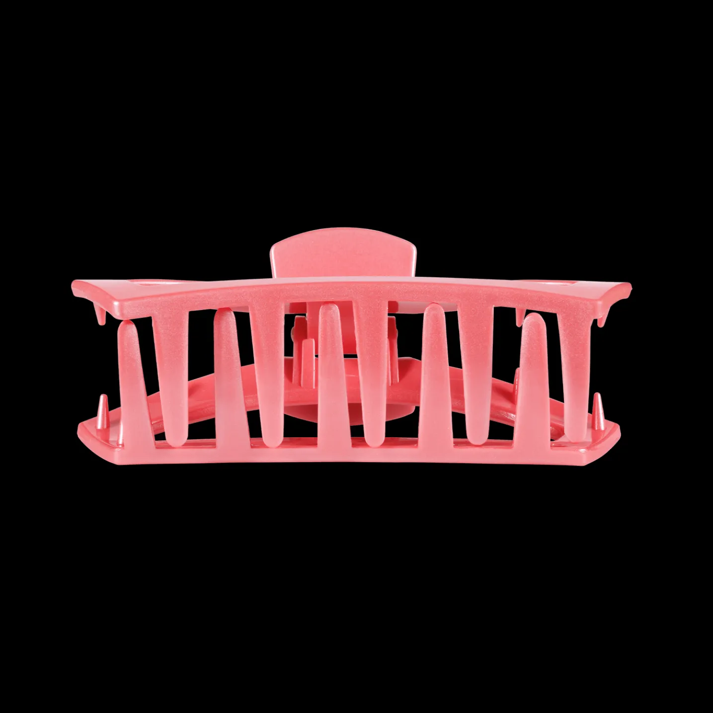 Open Calming Coral Medium Claw Hair Clip