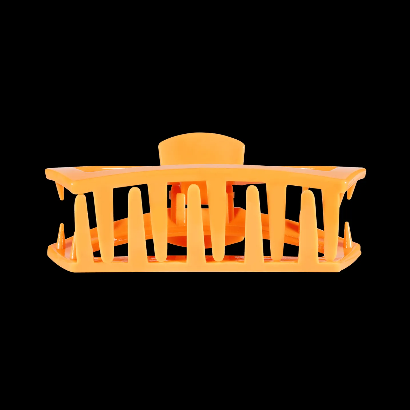 Open Mango for it! Medium Claw Hair Clip