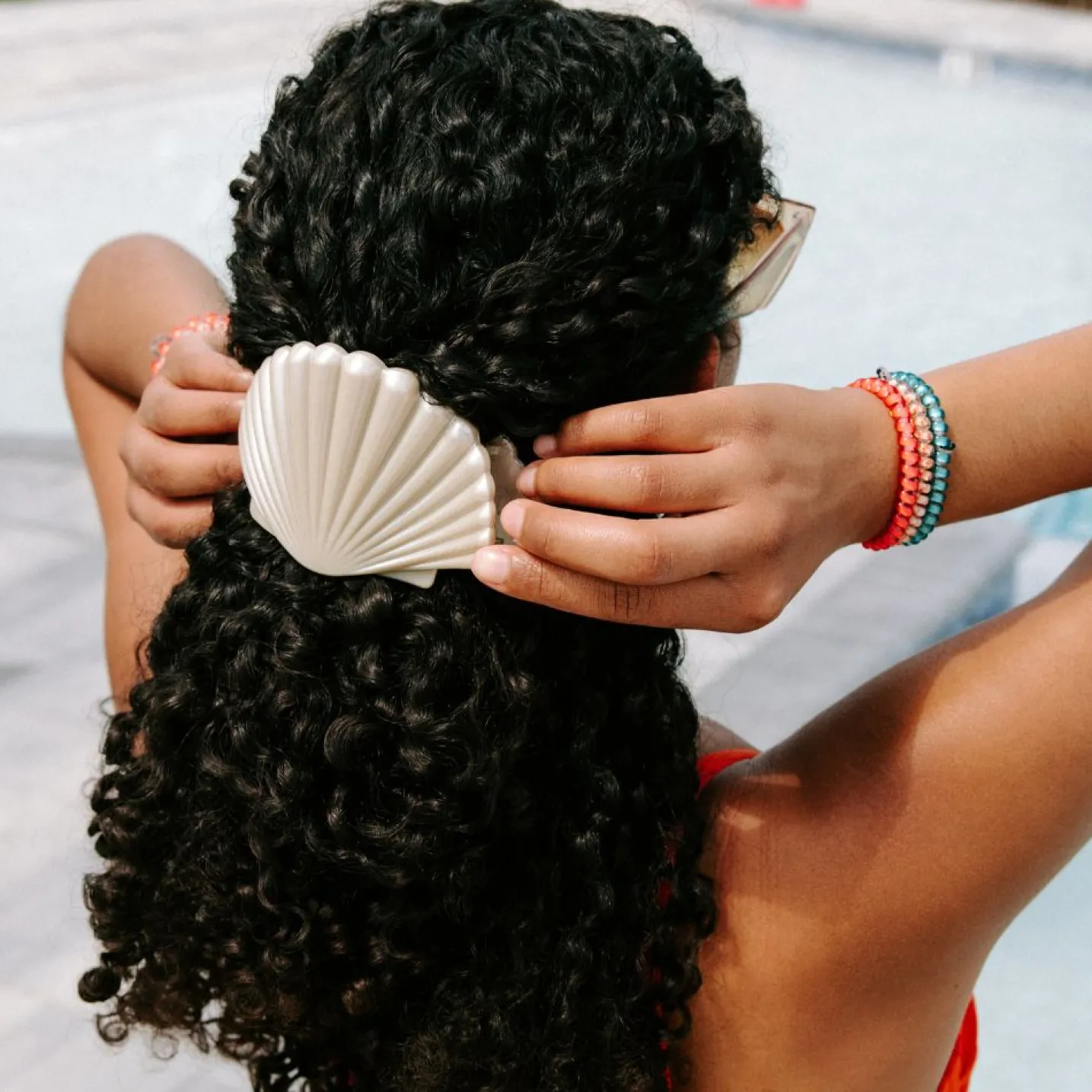 Shimmering Shell Large Flat Hair Clip